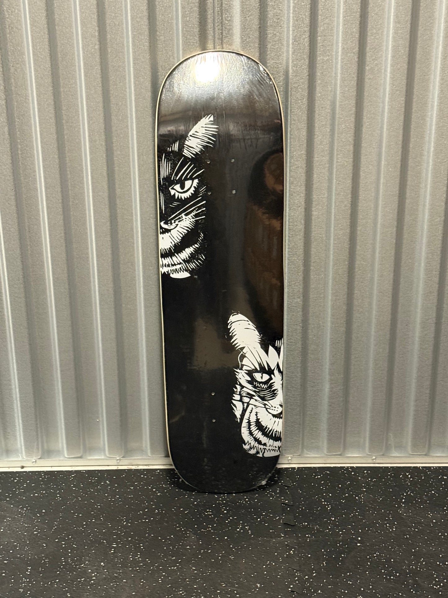 Mannikin Cat Logo 02 Half/Half Deck